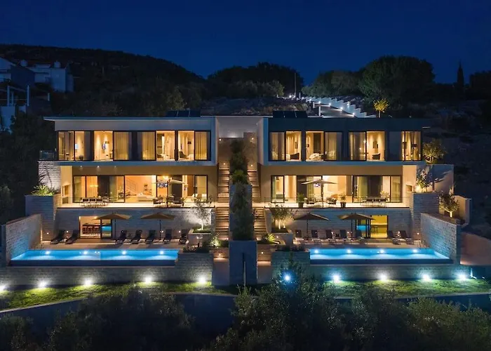 Frida\'S Villa